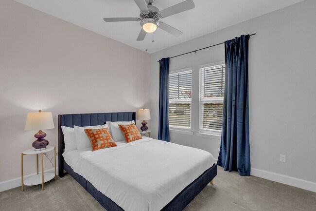 Photo - 1211 Paul Russell Rd Unidad SI ID1511747P