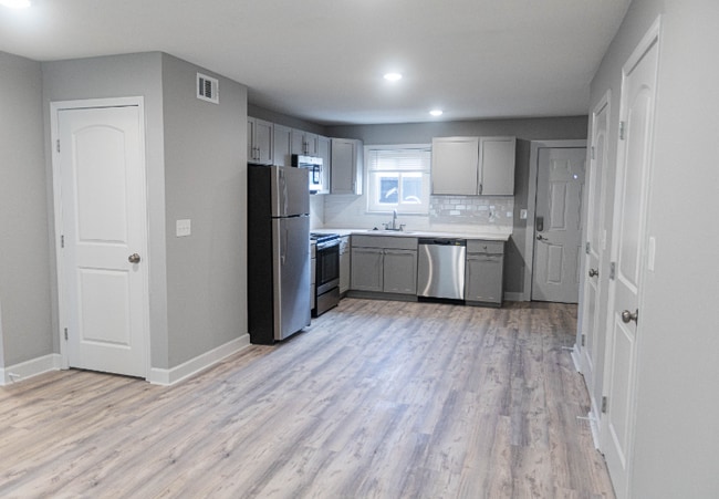 Photo - 6013 King St Unidad A