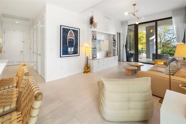 Photo - 2831 S Bayshore Dr Unit 401