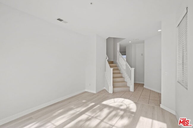 Photo - 16850 Merion Ln