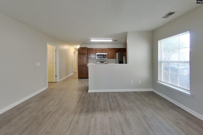 Photo - 80 Springway Dr