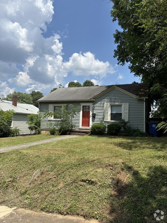 Building Photo - 505 Corona St SW Rental