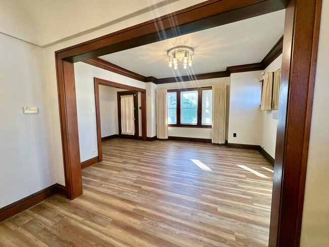 Photo - 830-832 W Nash St. (Duplex) Unit 830