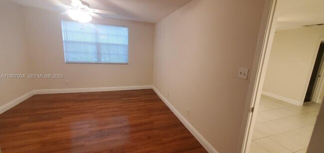 Photo - 2209 S Cypress Bend Dr