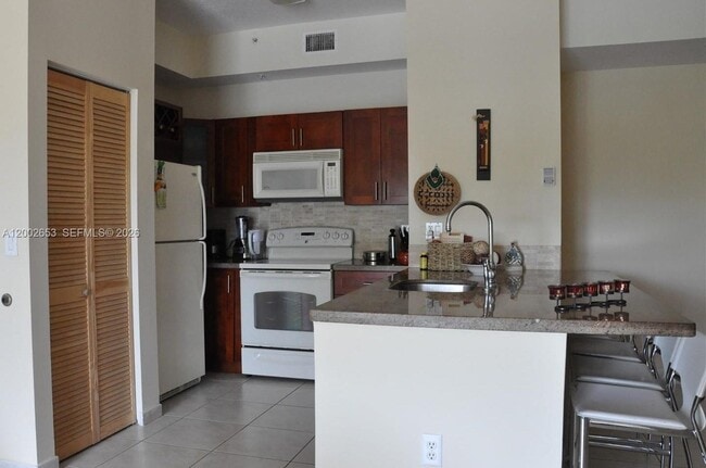Photo - 7330 NW 114th Ave Unit 201-5