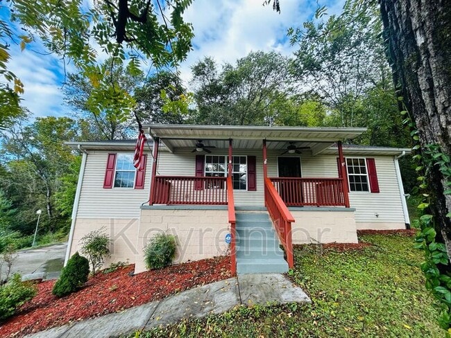 Photo - 4417 Fawnie Ln