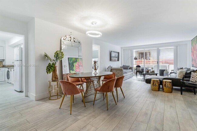 9195 Collins Ave Unit 1104