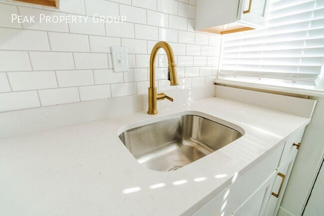 Photo - 1120 Harrison Ave