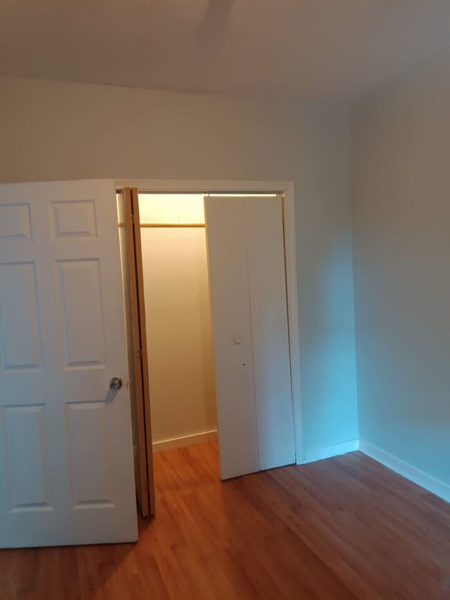 Photo - 133 Hungerford St Unit 2