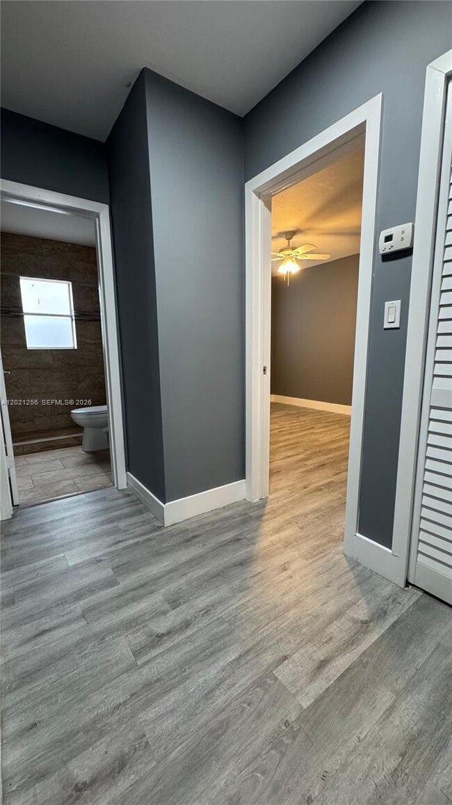 Photo - 820 SE 12th St