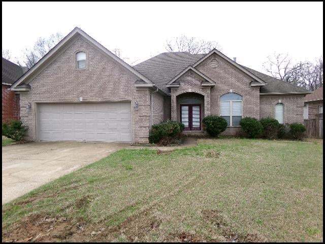 Building Photo - 2025 Glenn Arbor Ct