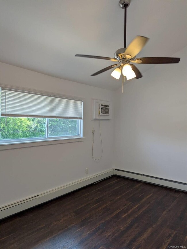 Photo - 1727 N Gardiner Dr
