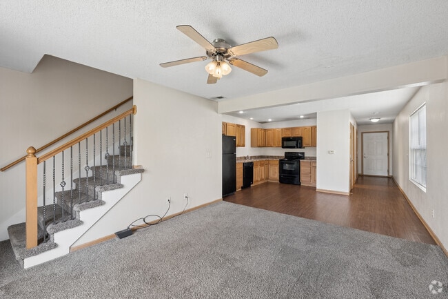 3BR, 2.5BA - 1,350SF - Living Room - Patriot Pointe