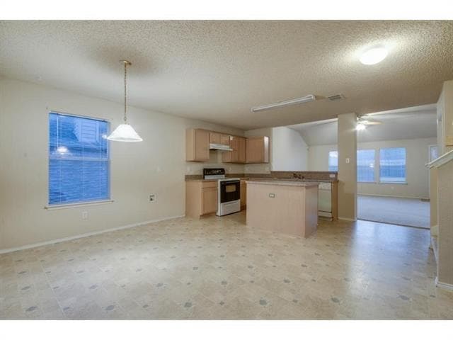 406 Ashland Dr