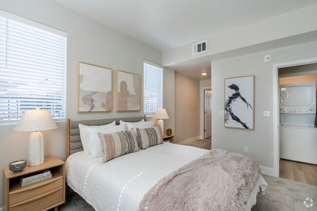 2 Br, 1 Bath 1,007 Sq Ft