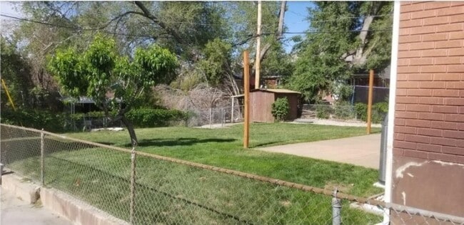 Photo - 346 E 4475 S