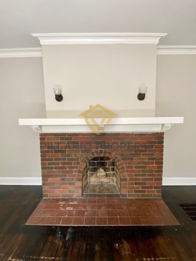 Photo - 4515-4517 N College Ave Unit 4515 N College Ave