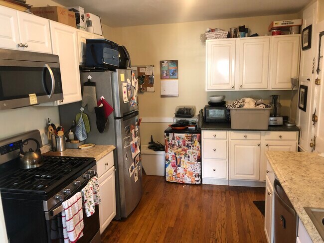 Photo - 28 Claymoss Rd Unit 1
