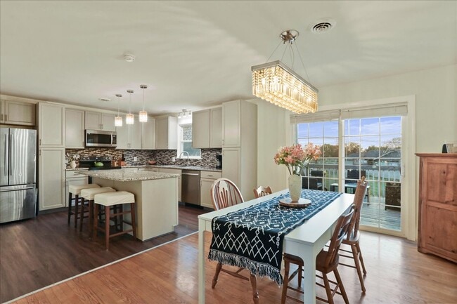 Photo - 13715 Dixie Dr Unidad Full Home