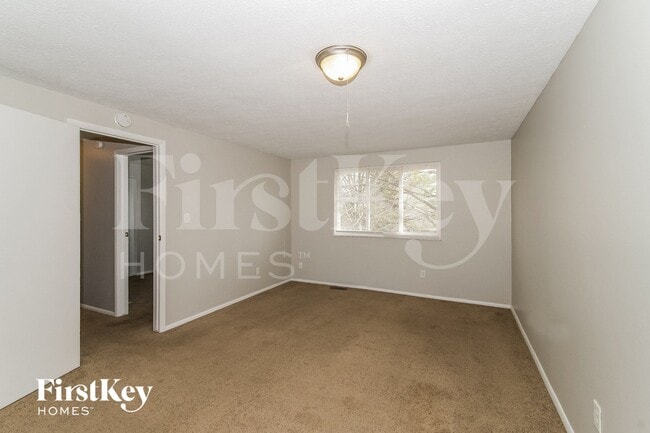 Photo - 11501 E 10th St