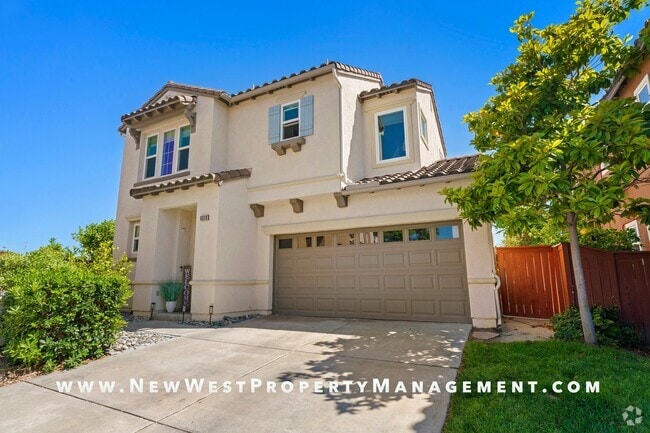 Building Photo - Renovated Carmel Valley 4 Bedroom at Costa... Rental