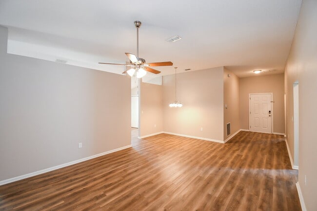 Photo - 10267 Normanwood Ct