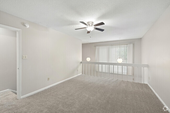 Loft - 1BR, 1BA - 738SF - Bedroom