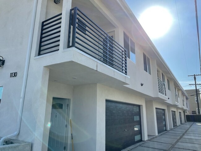 Building Photo - 1130 Browning Blvd Unit 1