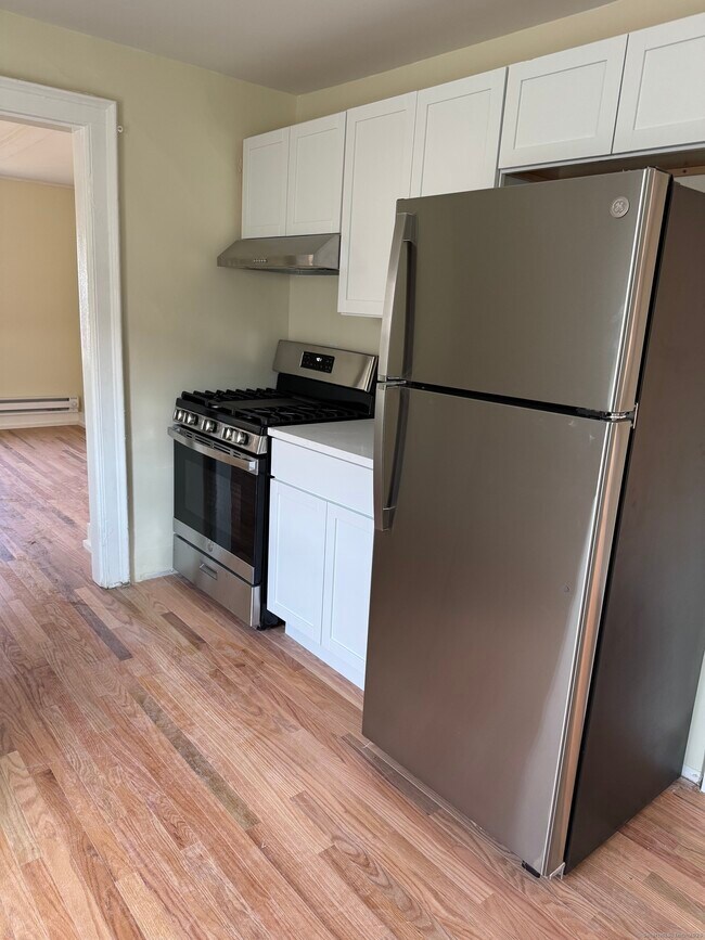 Photo - 52 Pearl St Unit #3