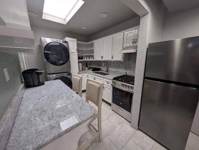 Photo - 3104 Red Sails Dr