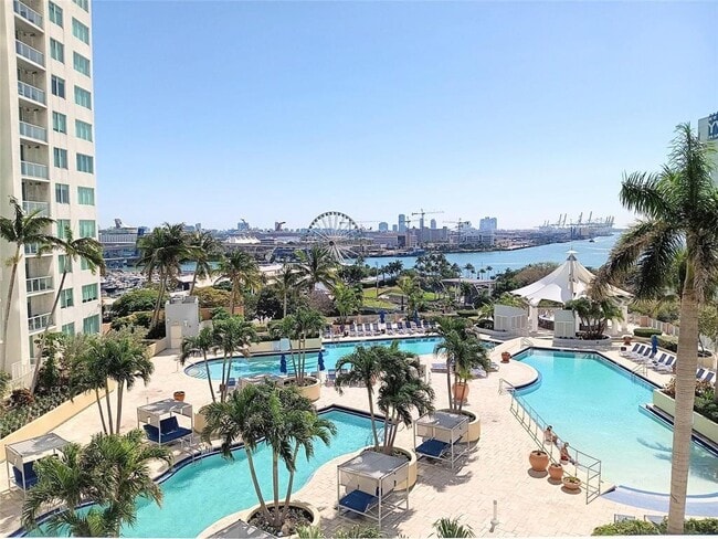 Building Photo - 244 Biscayne Blvd Unit 2805