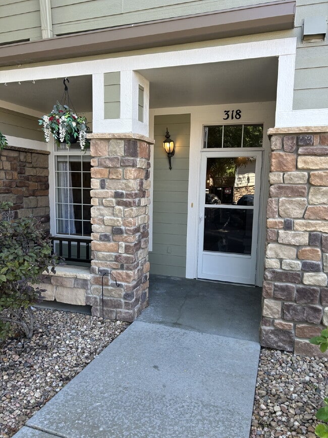 Building Photo - 12711 Colorado Blvd Unit 318c Rental