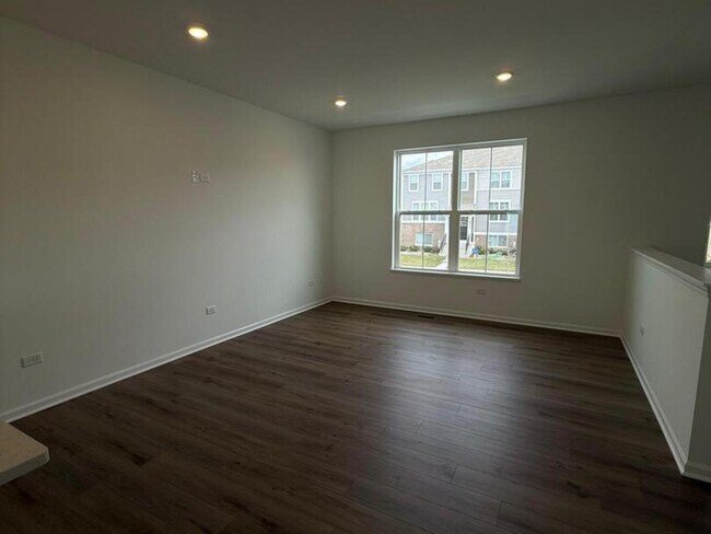 Photo - 14934 Dyer Ln