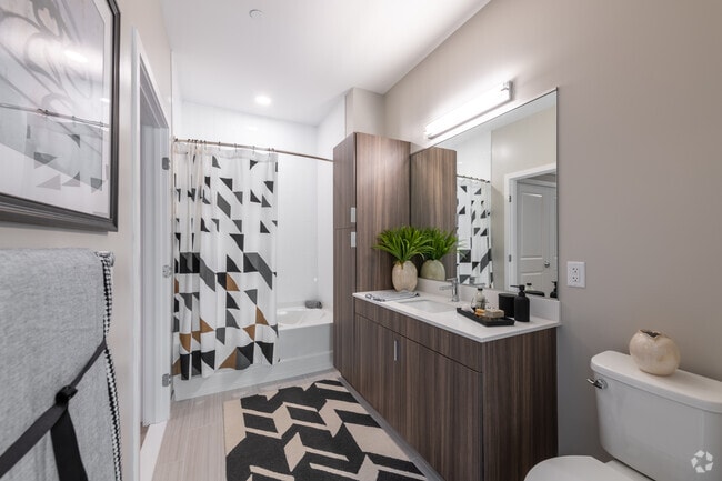 2BR, 2BA - 962 SQ FT