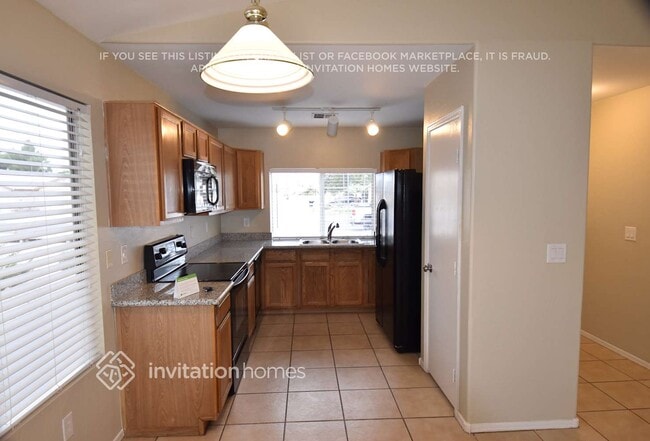 Photo - 907 E Morelos St