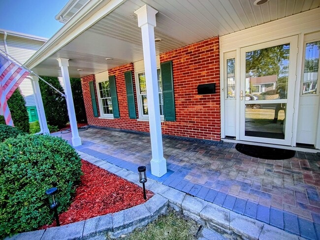 Photo - 1367 S Elizabeth St