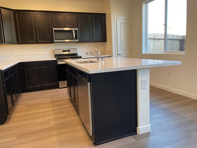 Photo - New 3 bedroom Condo 2 car garage in Gated ...