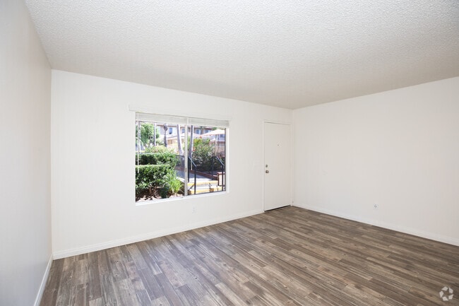 3BR, 2BA - 1,118SF - Shannonwoods Townhomes