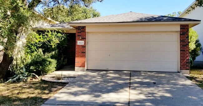 Photo - 8603 Davis Oaks Trail House