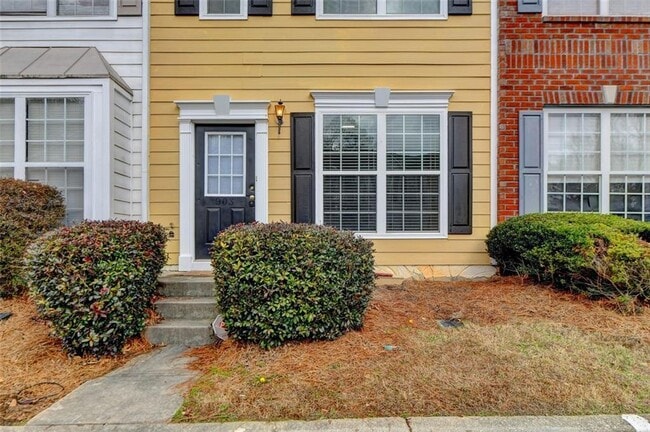 Photo - 903 Redwood Dr