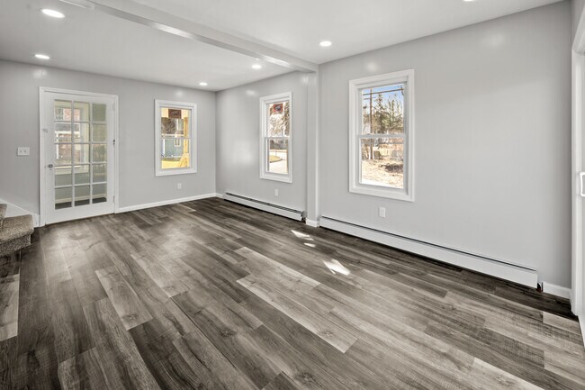 47 Cedar Grove Rd