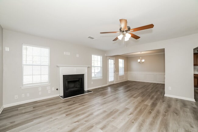 101 Emporia Loop