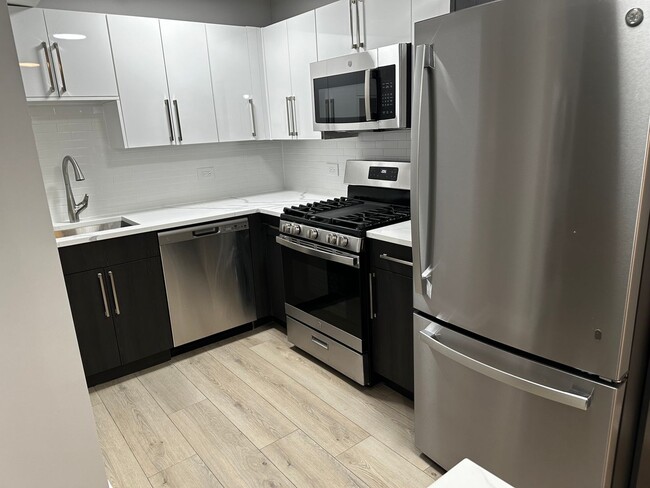 Loyola Beach Apartments