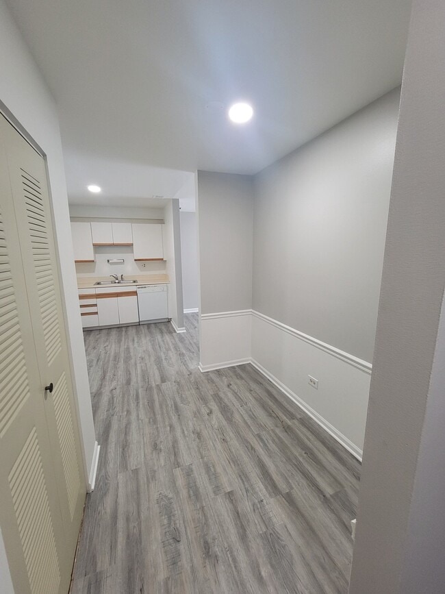 Photo - 4901 Belmont Rd Unit 206