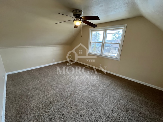 Photo - 2447 Jackson St