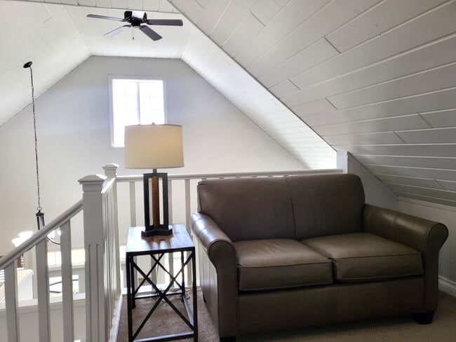 Photo - 2501 Radio Tower Rd Unité SI ID1521993P