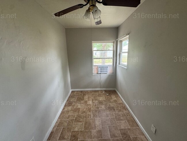 Photo - $875 - 2 bed 1 bath - Single Family Home