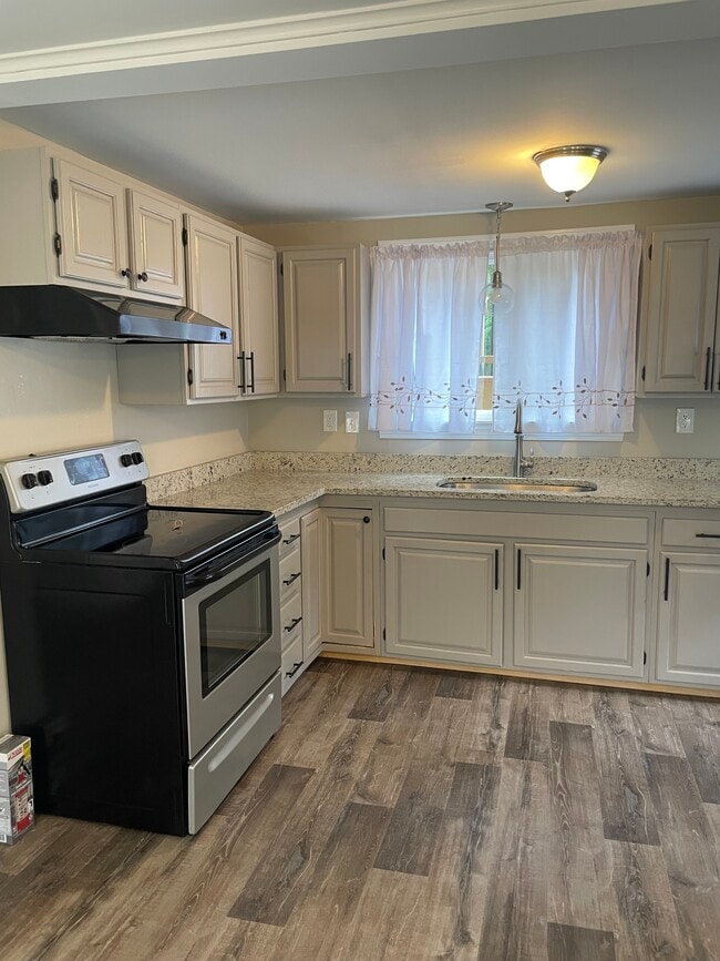Building Photo - 48 Wrights Crossing Rd Rental