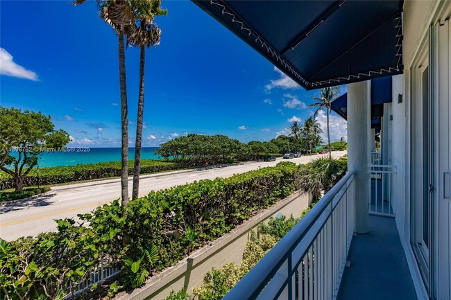 Photo - 117 Ocean Key Way