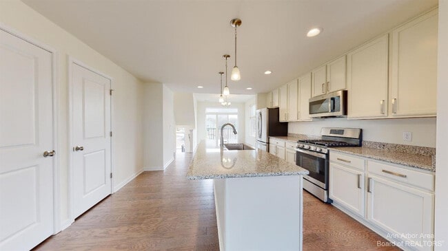 Photo - 2725 Bristol Rdg Dr